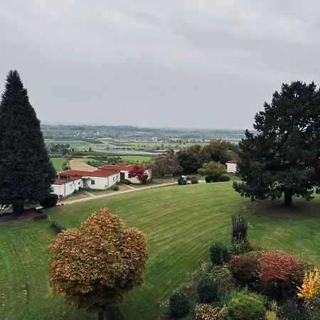 See- Und Bergblick 58 *