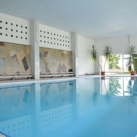 See- & Bergblick 58 Mit Beheiztem Indoor-pool